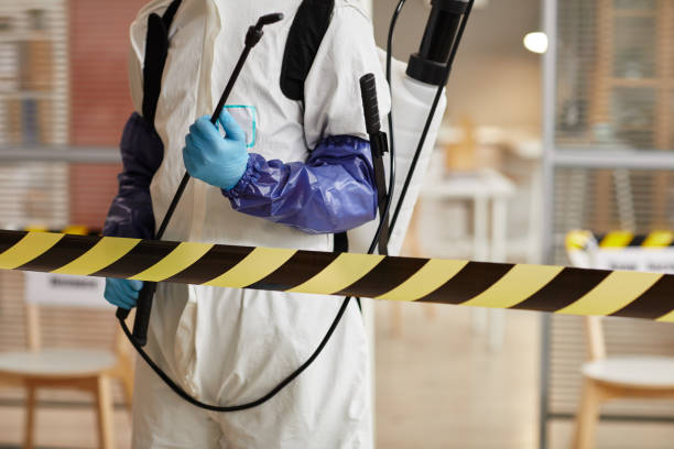 Professional Blood Cleanup technician working in Campbell, MO